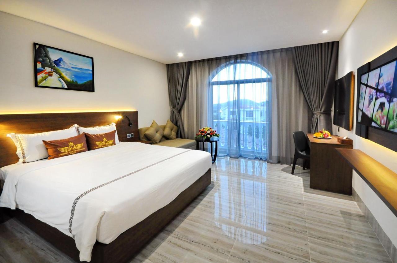 Crown Nguyen Hoang Hotel Nha Trang Exterior photo