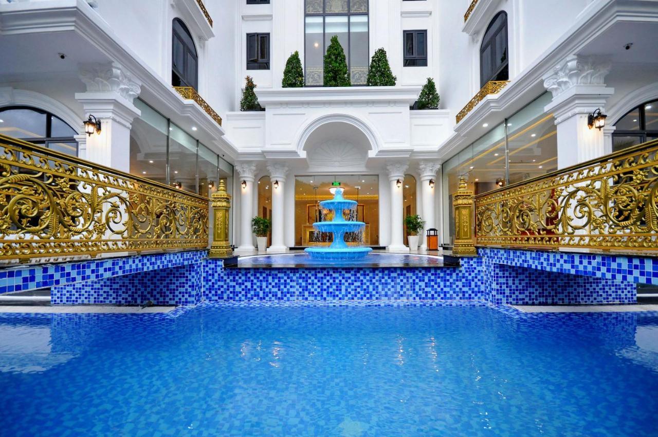 Crown Nguyen Hoang Hotel Nha Trang Exterior photo
