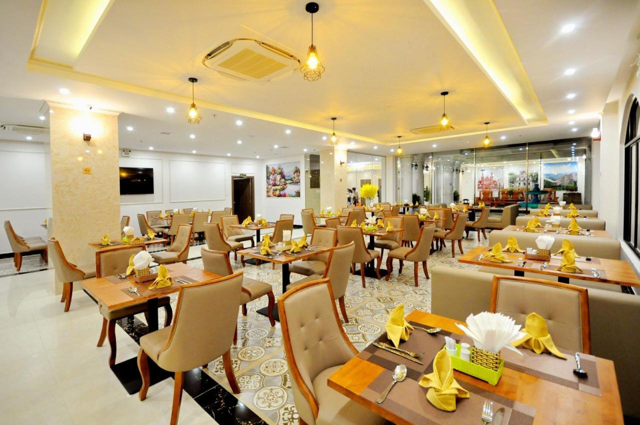 Crown Nguyen Hoang Hotel Nha Trang Exterior photo